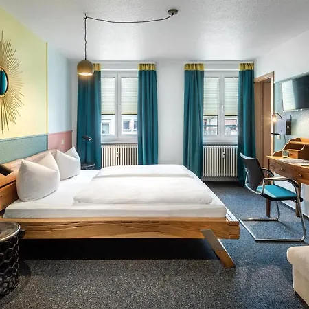 Hotel Vier Jahreszeiten 3*