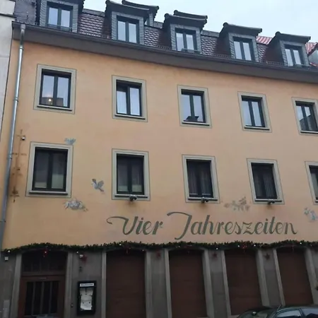 מלון Vier Jahreszeiten