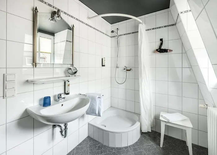 Hotel Vier Jahreszeiten 3*