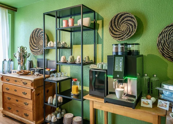 Vier Jahreszeiten Hotel