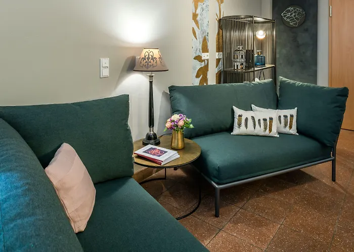 Vier Jahreszeiten Hotel